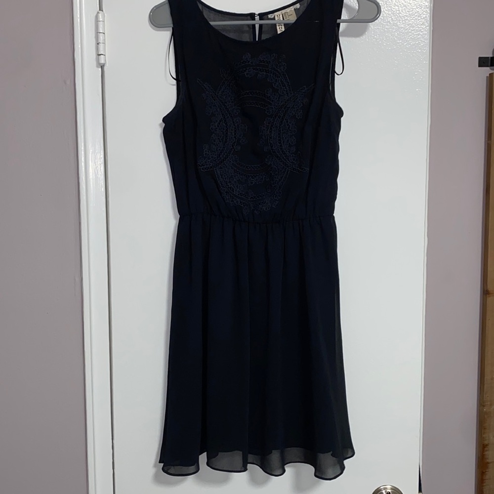 Size 6‎ sleeveless dress from H&M